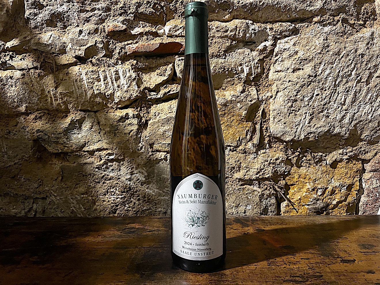 2024 Riesling feinherb Weischützer Nüssenberg Wein- und Sektmanufaktur
